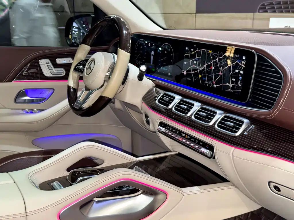 Mercedes-Benz GLS — миниатюра 26