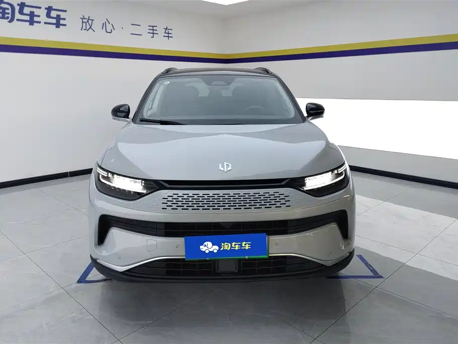 ZERO-RUNNING CAR ZERO RUN C11