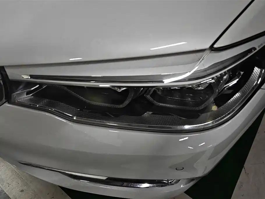 BMW 5 SERIES NEW ENERGY