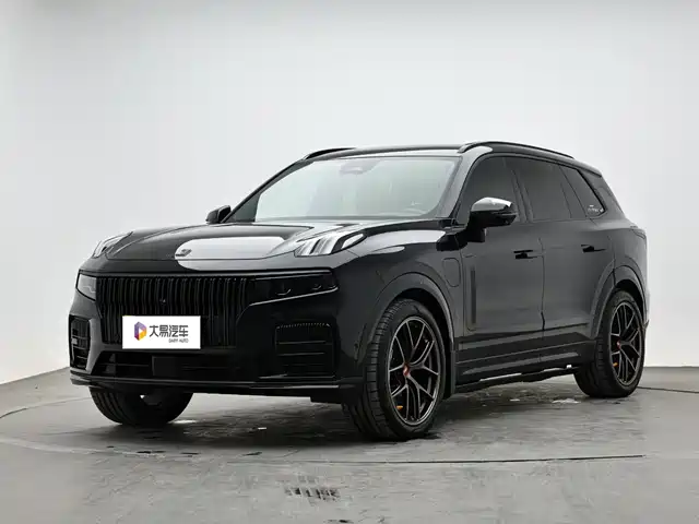 Lynk & Co 09 EM-P