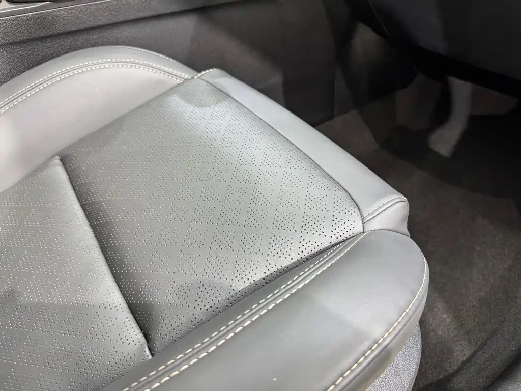 Chery Tiggo 8 - фото 31