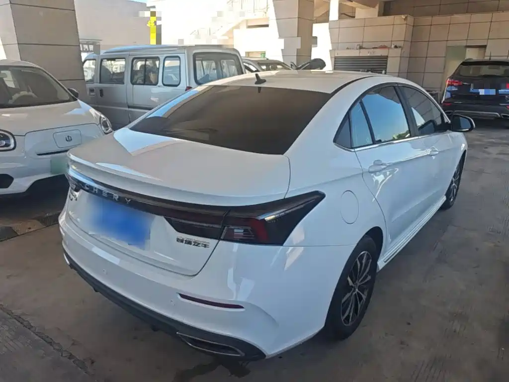 Chery Arrizo 5 PLUS — миниатюра 5