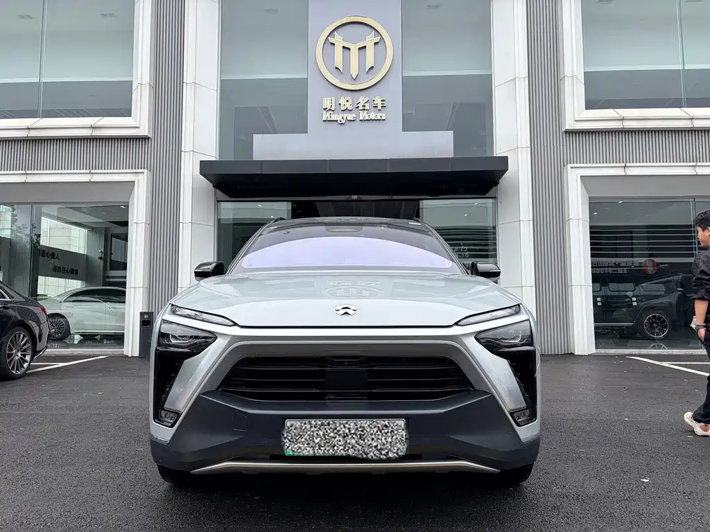 NIO ES8 — миниатюра 2