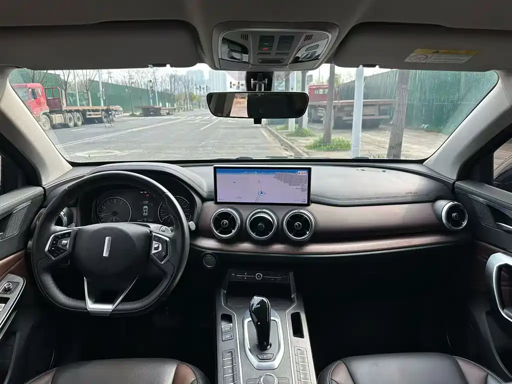 WEI PAI WEI BRAND VV5