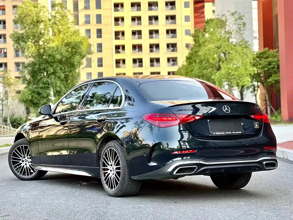 Mercedes-Benz C-Class — миниатюра 9