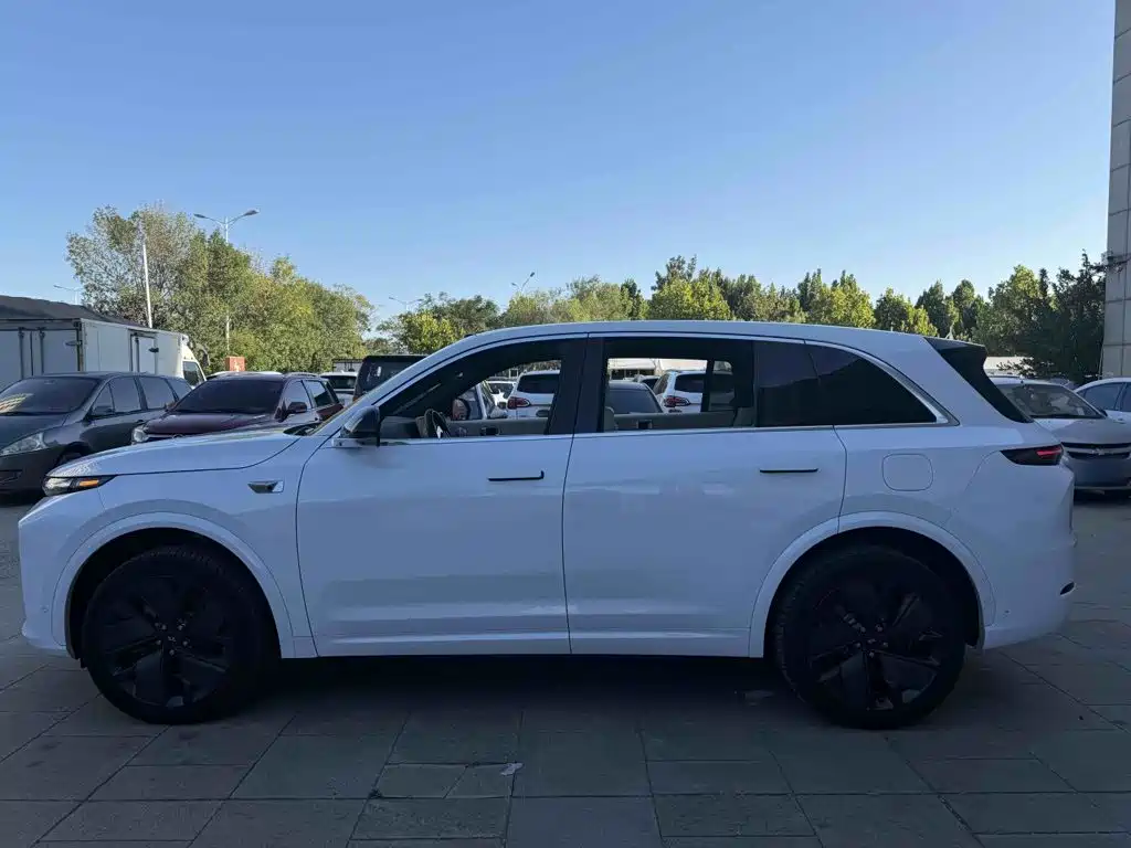 Li Auto Li L7 — миниатюра 10