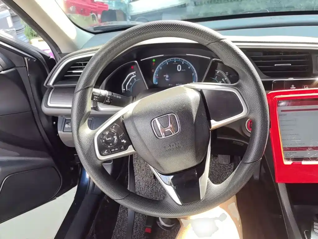 Honda Civic — миниатюра 11