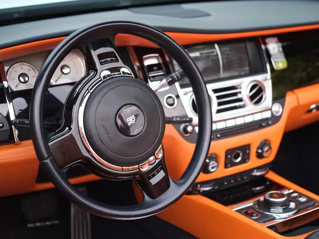 Rolls-Royce Dawn — миниатюра 36