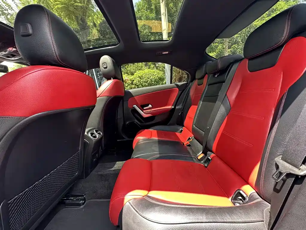 Mercedes-Benz A-Class AMG — миниатюра 7