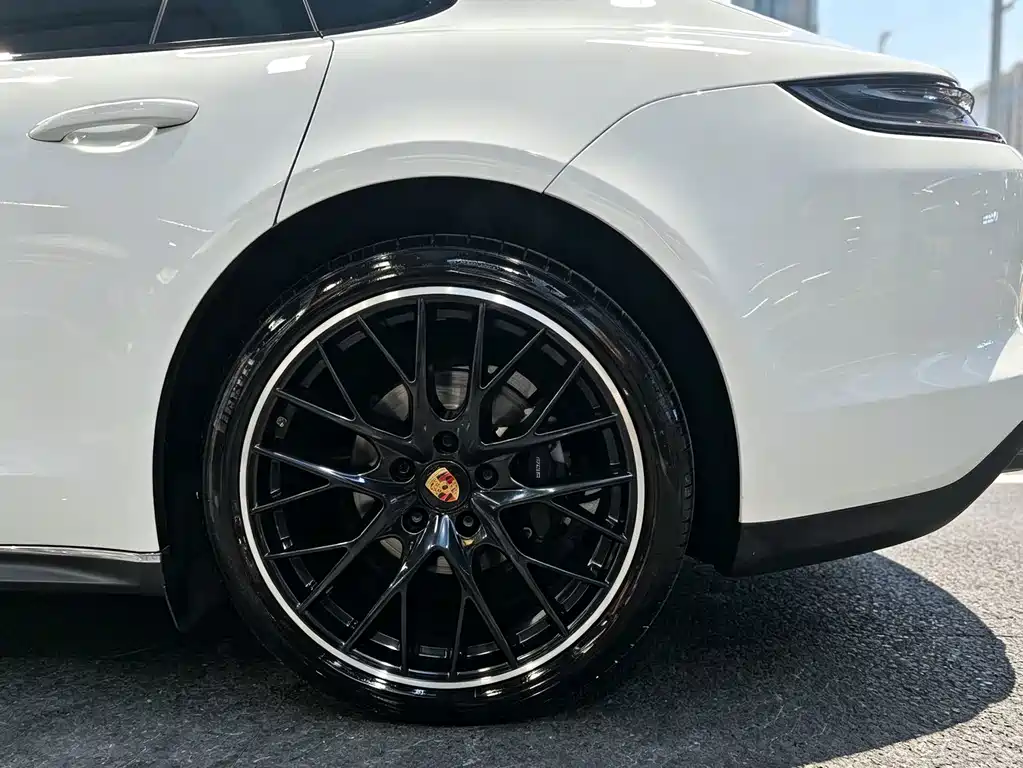 Porsche Panamera — миниатюра 16