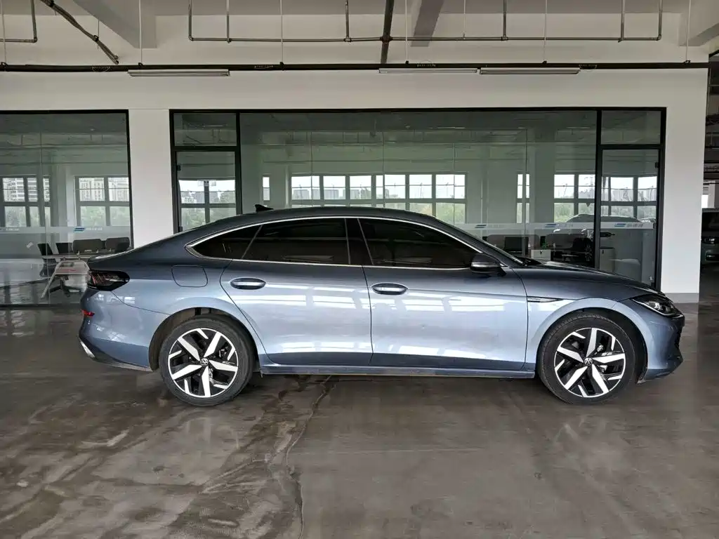 Volkswagen Lamando — миниатюра 3