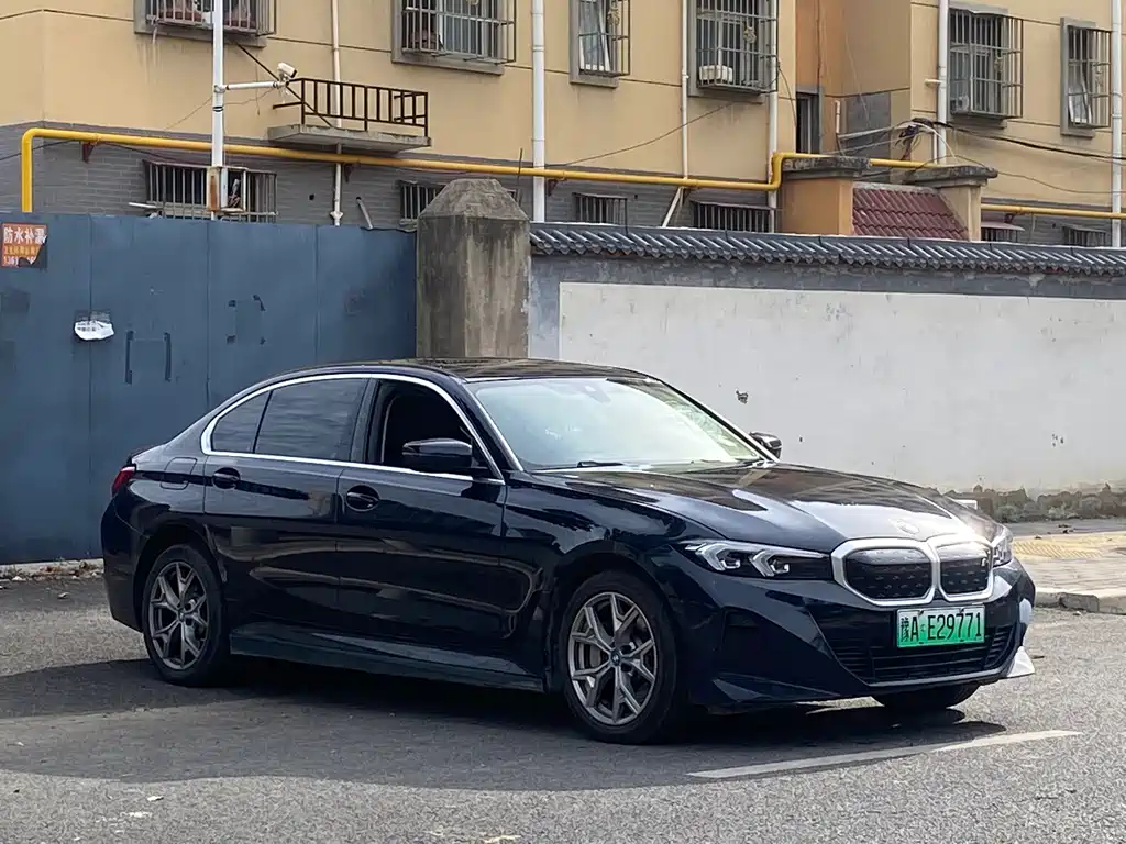BMW i3 — миниатюра 3