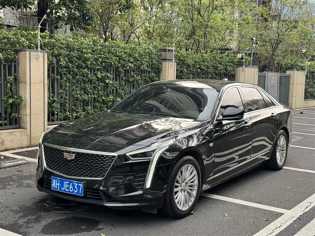 Cadillac CT6 2020