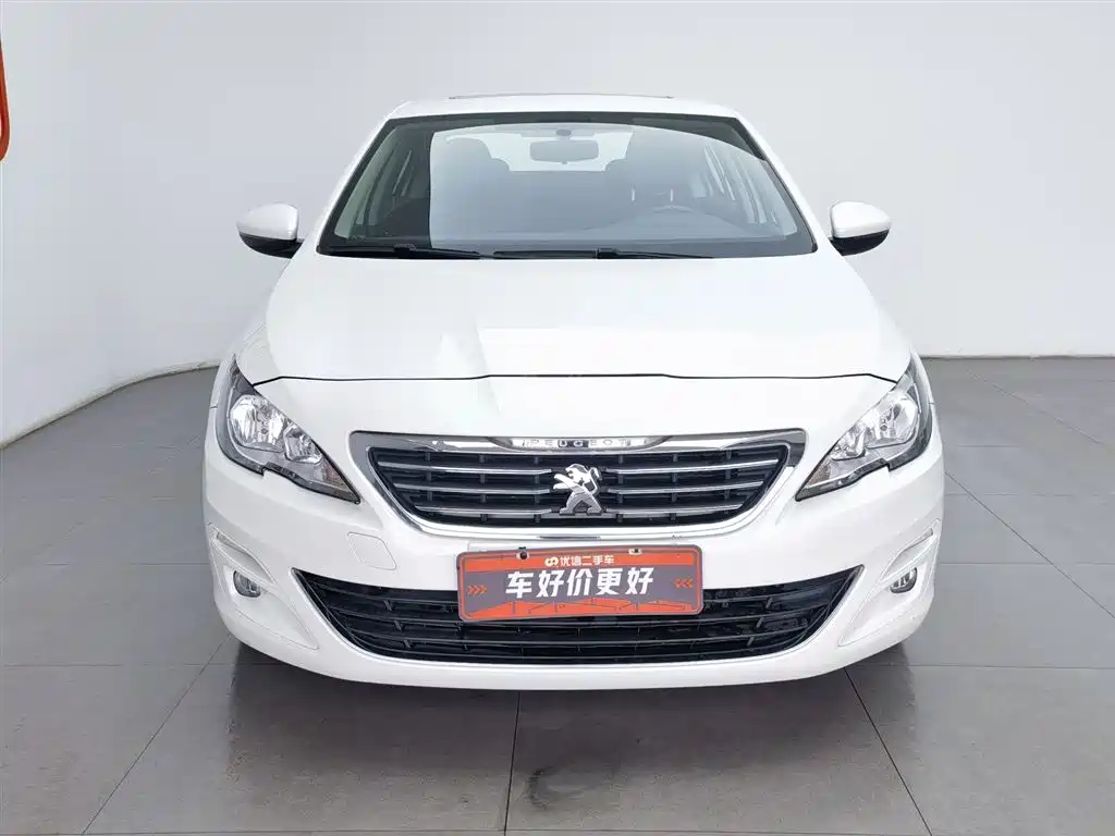 PEUGEOT 408