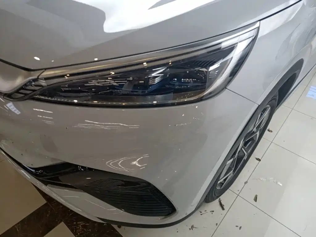 BYD Yuan Plus — миниатюра 24