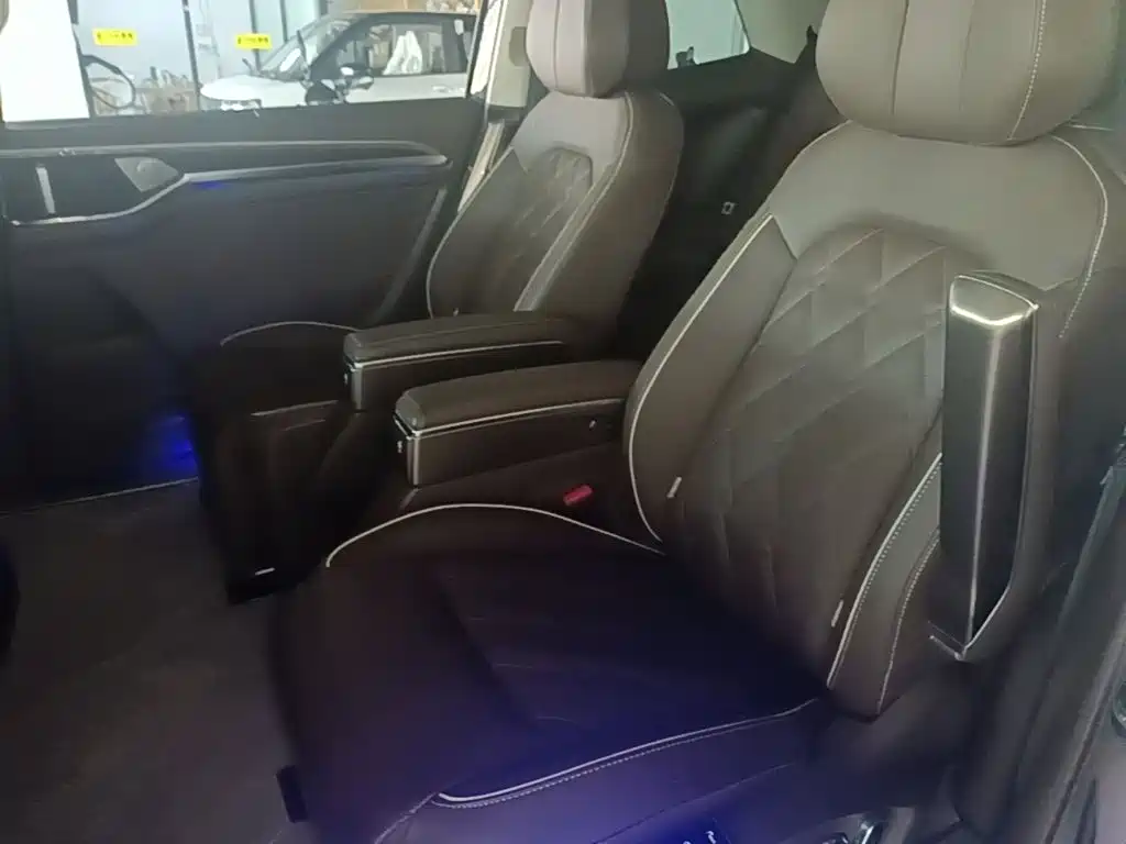Volkswagen Viloran — миниатюра 17