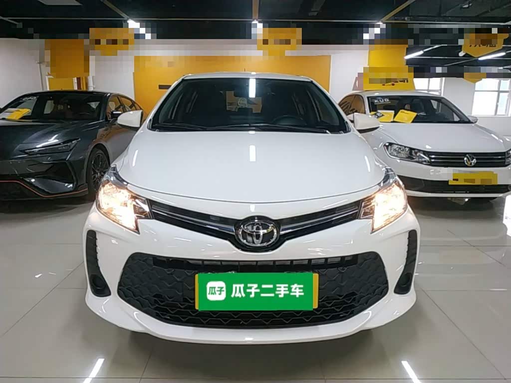 Toyota Vios FS 1.5 л 2023 г. Белый, пробег 32400 км