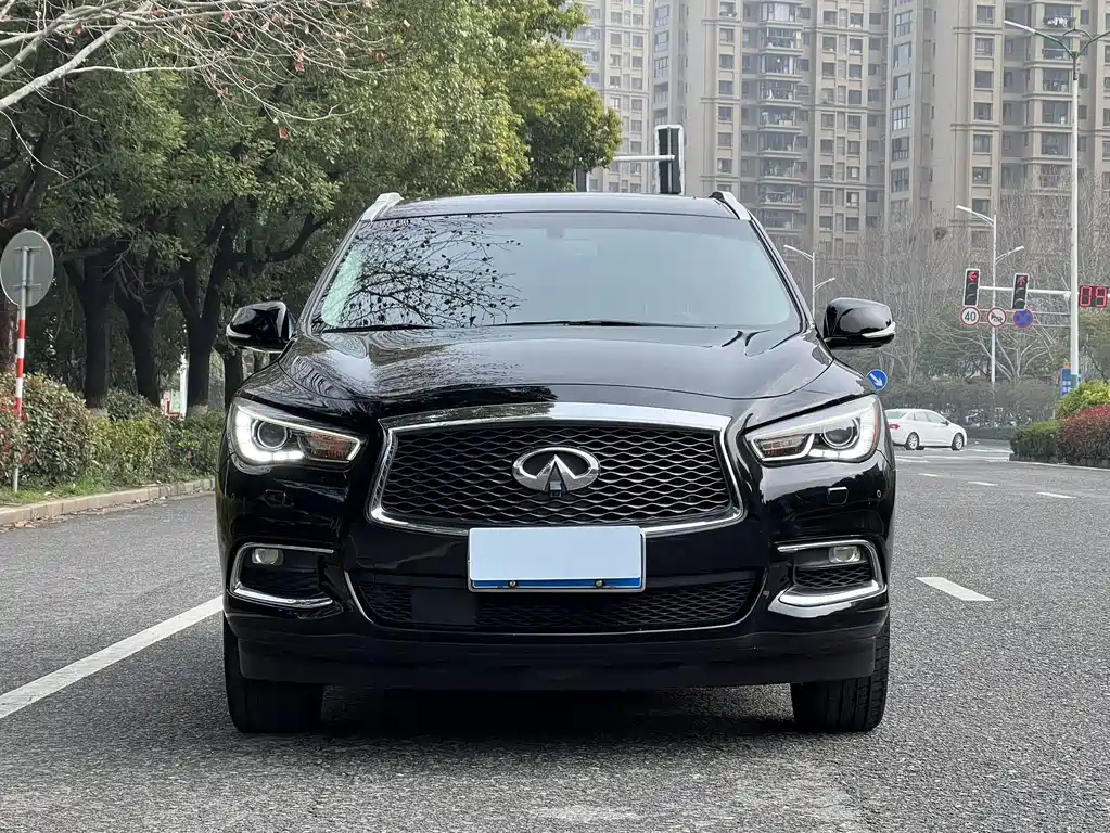 INFINITI QX60