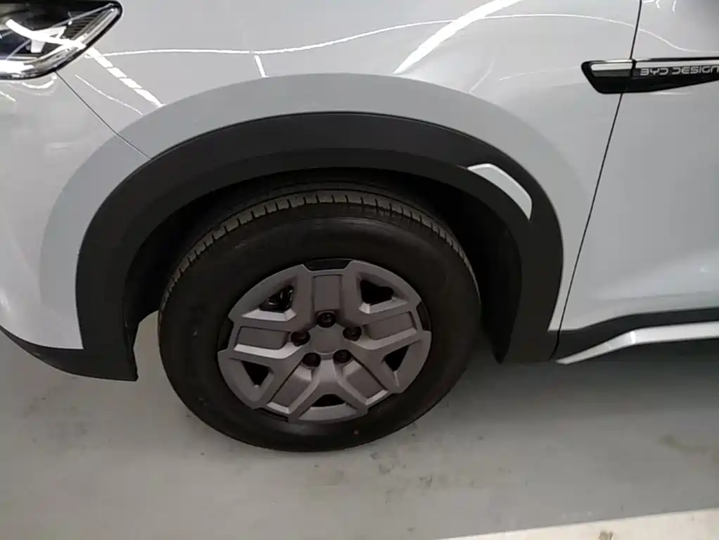 BYD Yuan UP — миниатюра 23