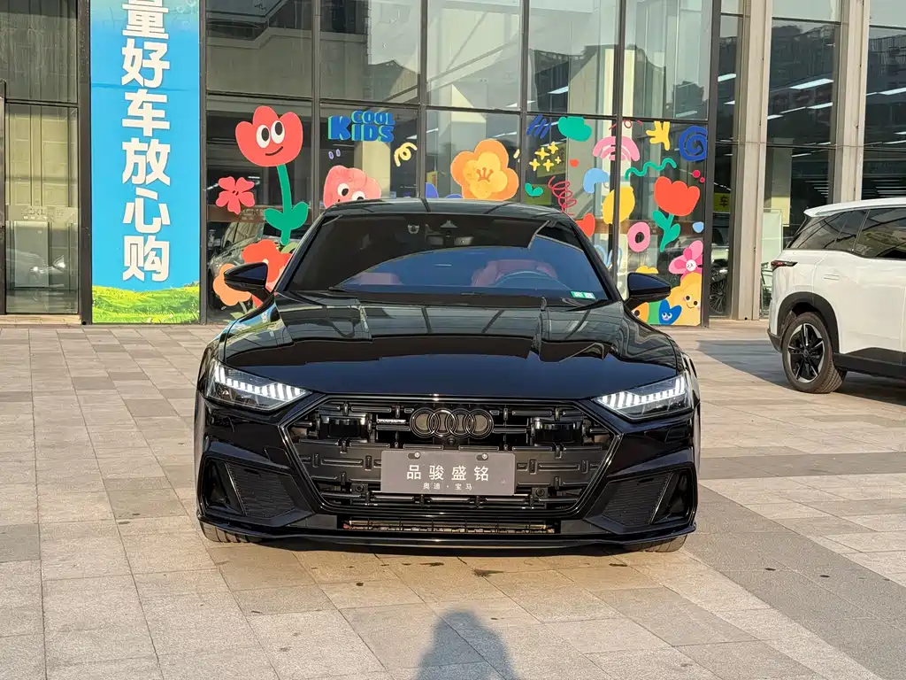 AUDI A7L