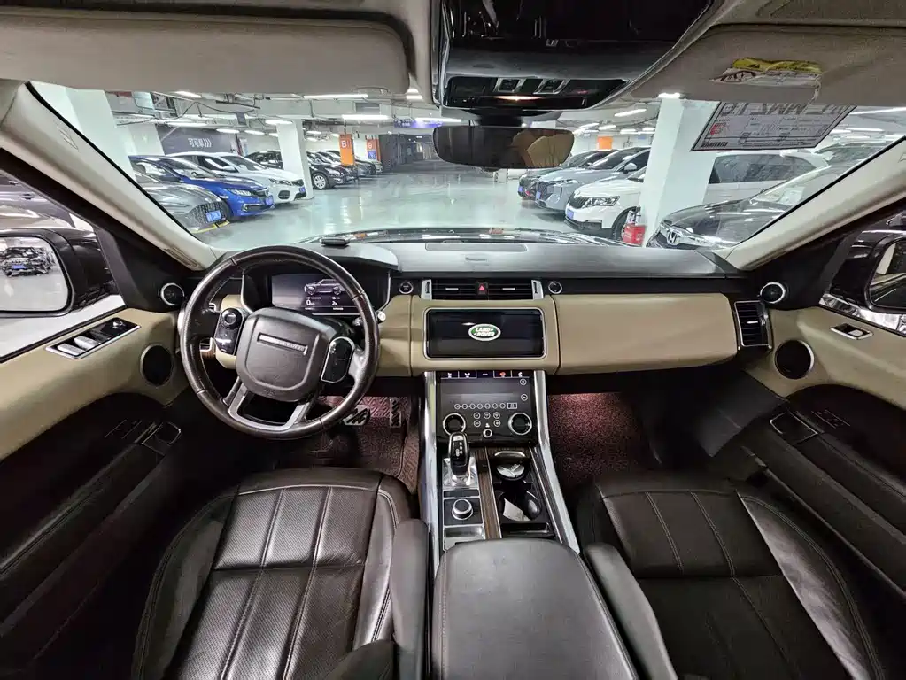 Land Rover Sport PHEV — миниатюра 16