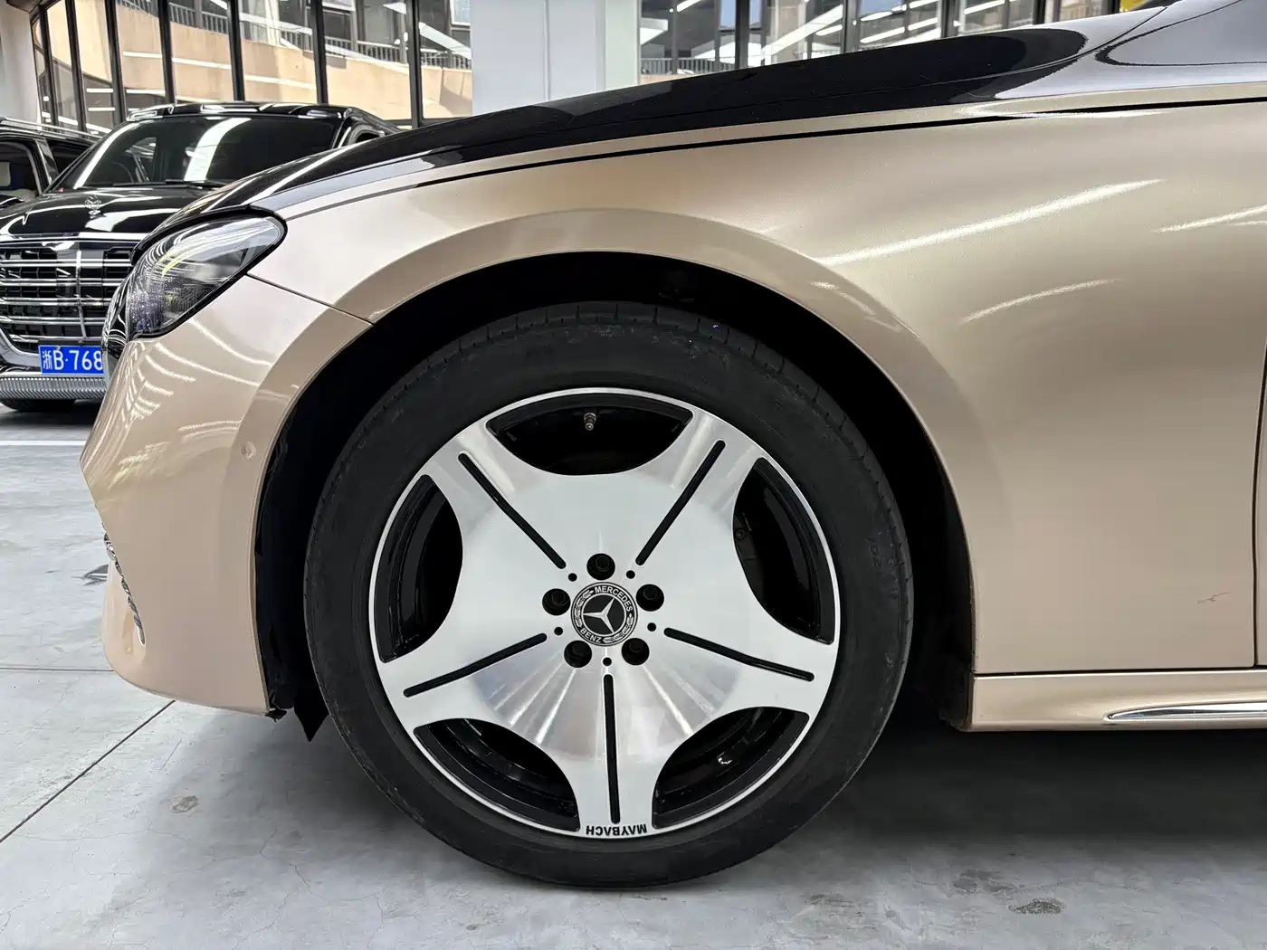 Mercedes-Benz E-Class 2024 Черный из Китая, фото 3