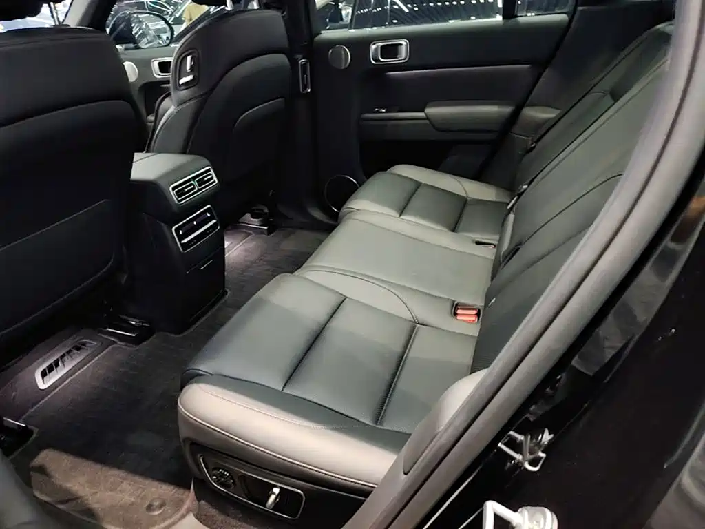 Li Auto Li L7 — миниатюра 17