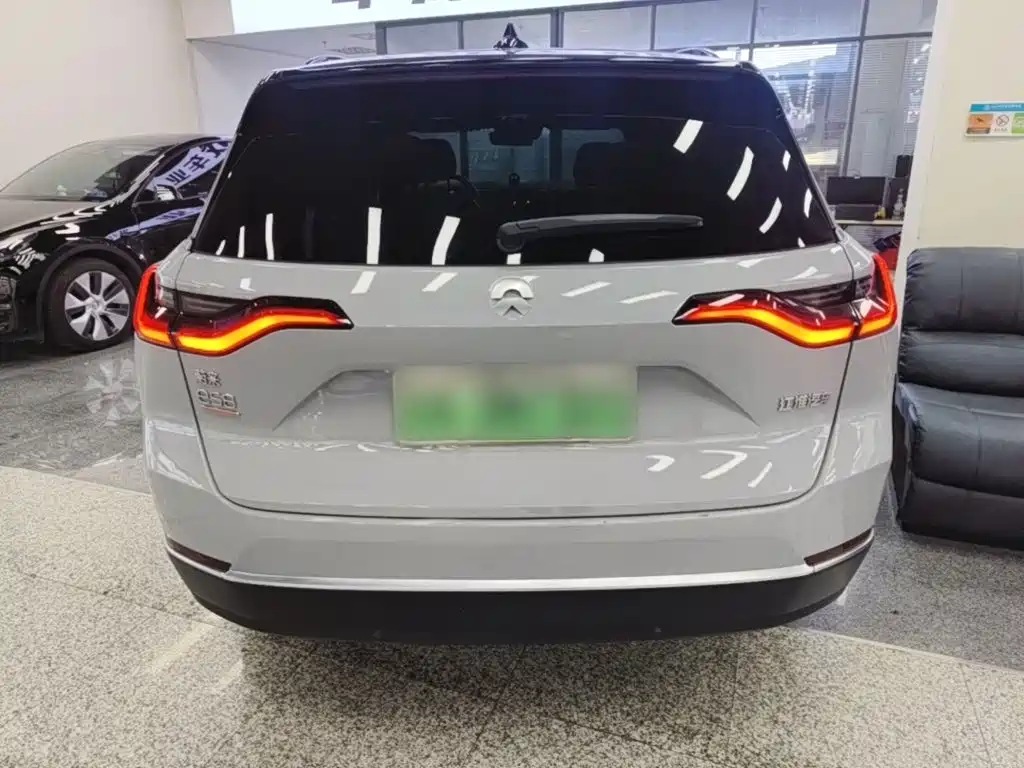 NIO ES8 — миниатюра 6