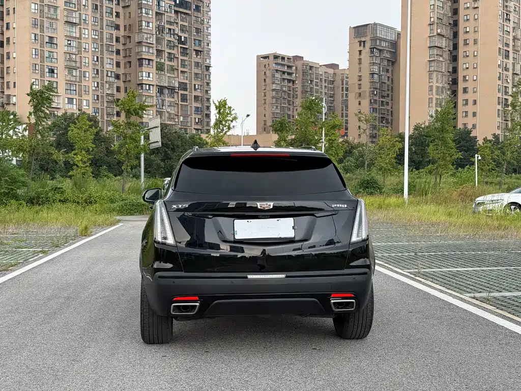 Cadillac XT5 — миниатюра 11