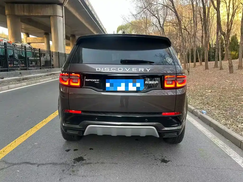 LAND ROVER DISCOVER SPORTS