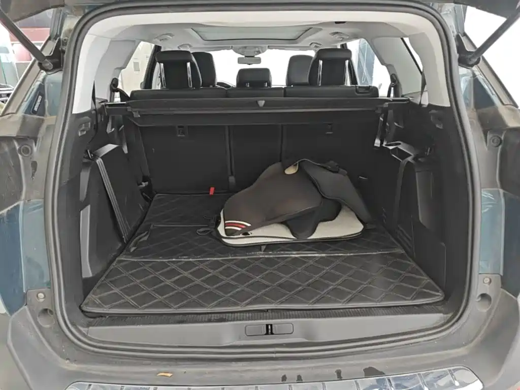 Peugeot 5008 — миниатюра 19