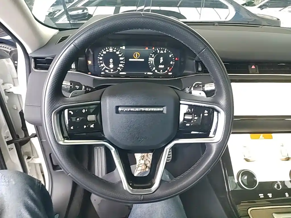 Land Rover Evoque — миниатюра 11