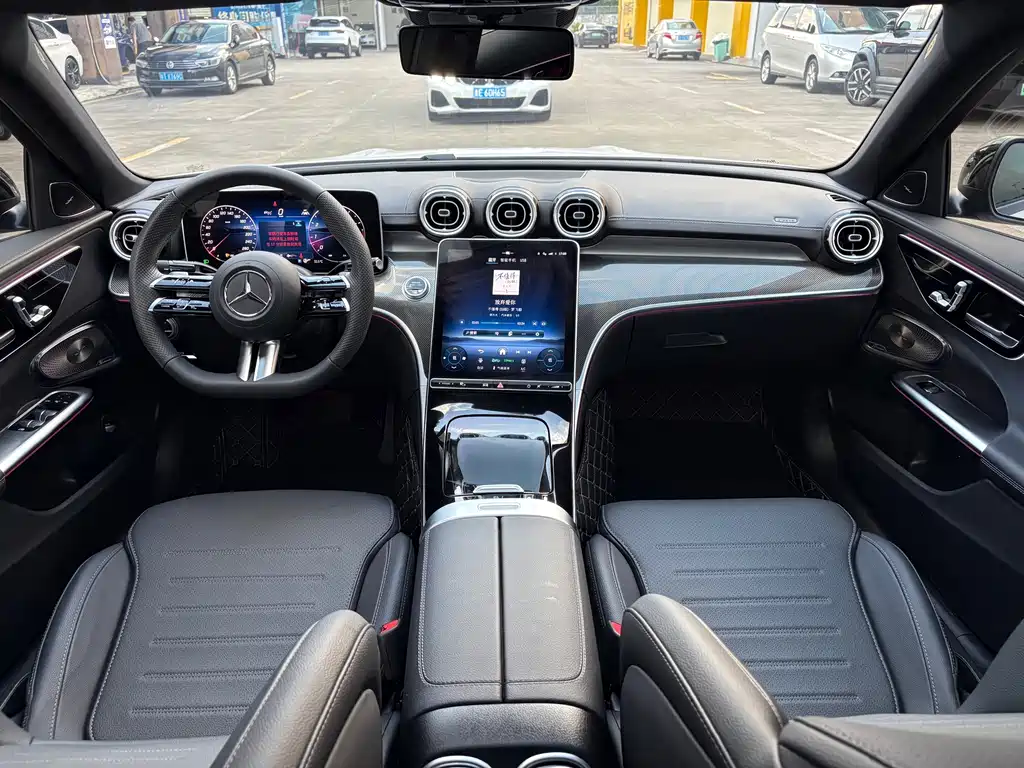 Mercedes-Benz C-Class — миниатюра 10