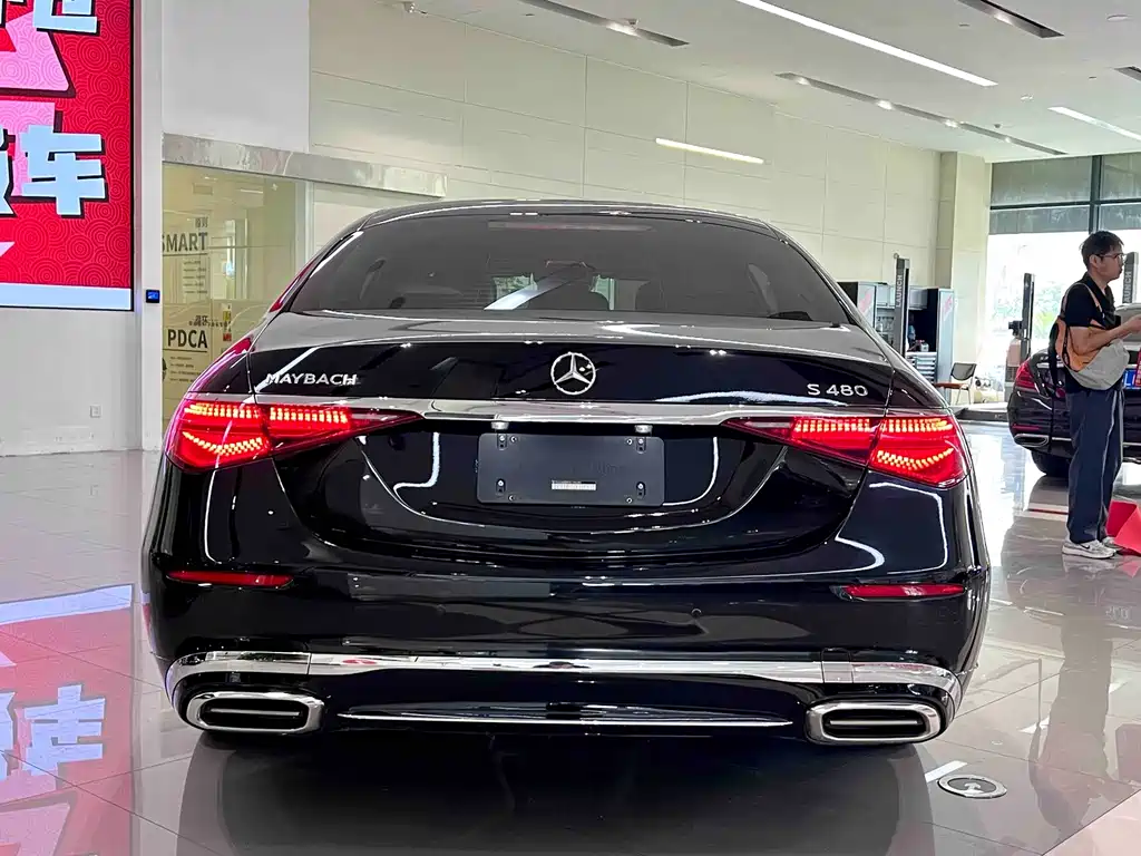 Mercedes-Benz S-Class — миниатюра 10
