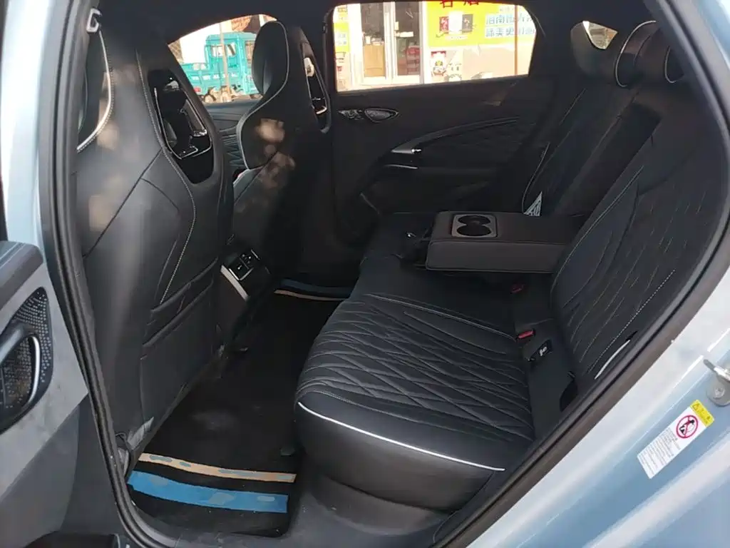 BYD Seal — миниатюра 17