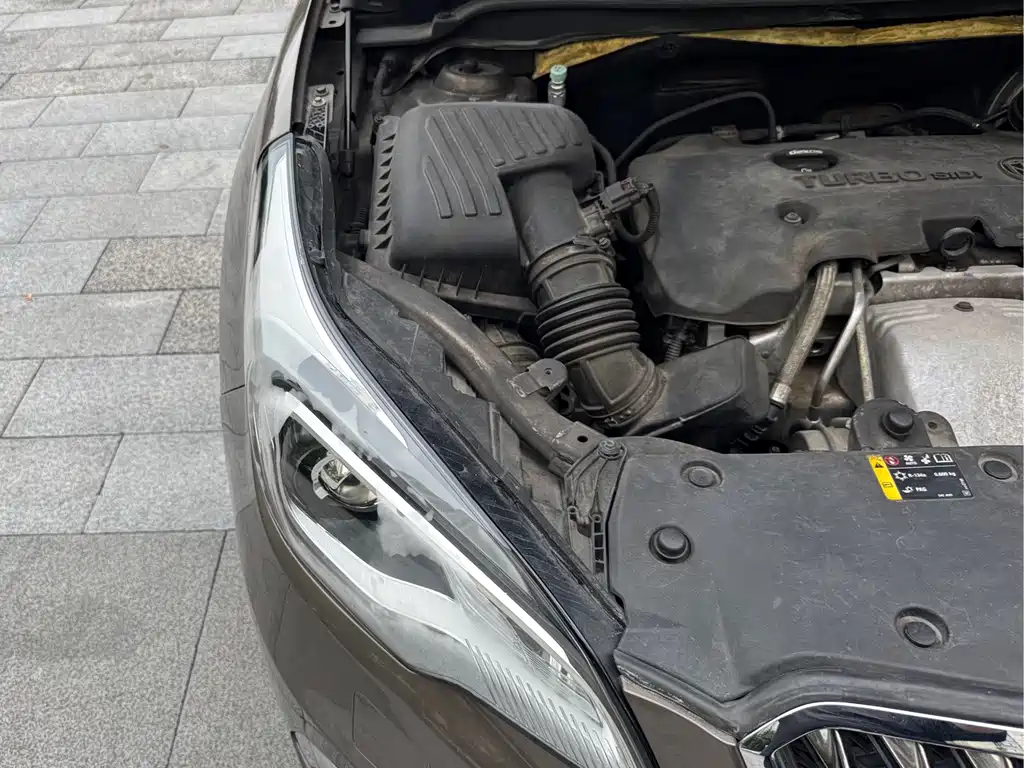 Buick Envision Plus 28T 4WD Luxury Type, фото 30