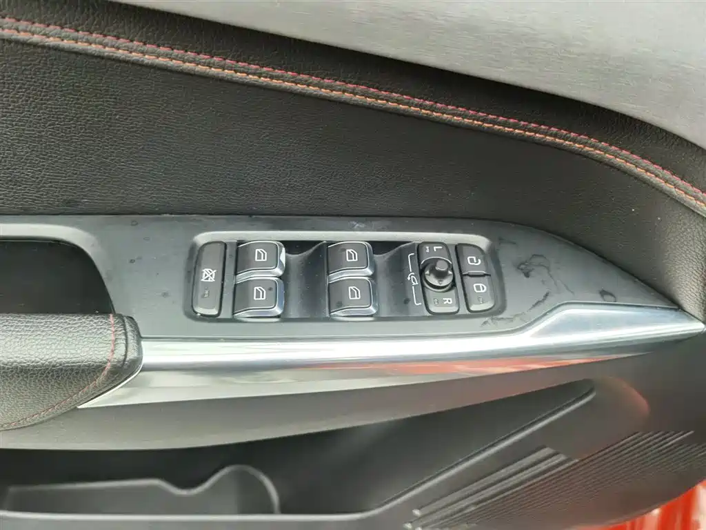 Lynk & Co 02 2018 1.5T DCT V
