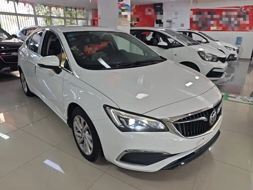 Buick Verano — миниатюра 4