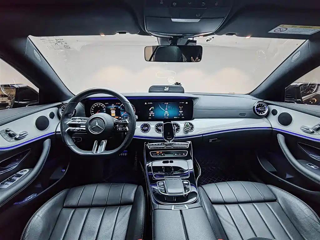 MERCEDES-BENZ E CLASS