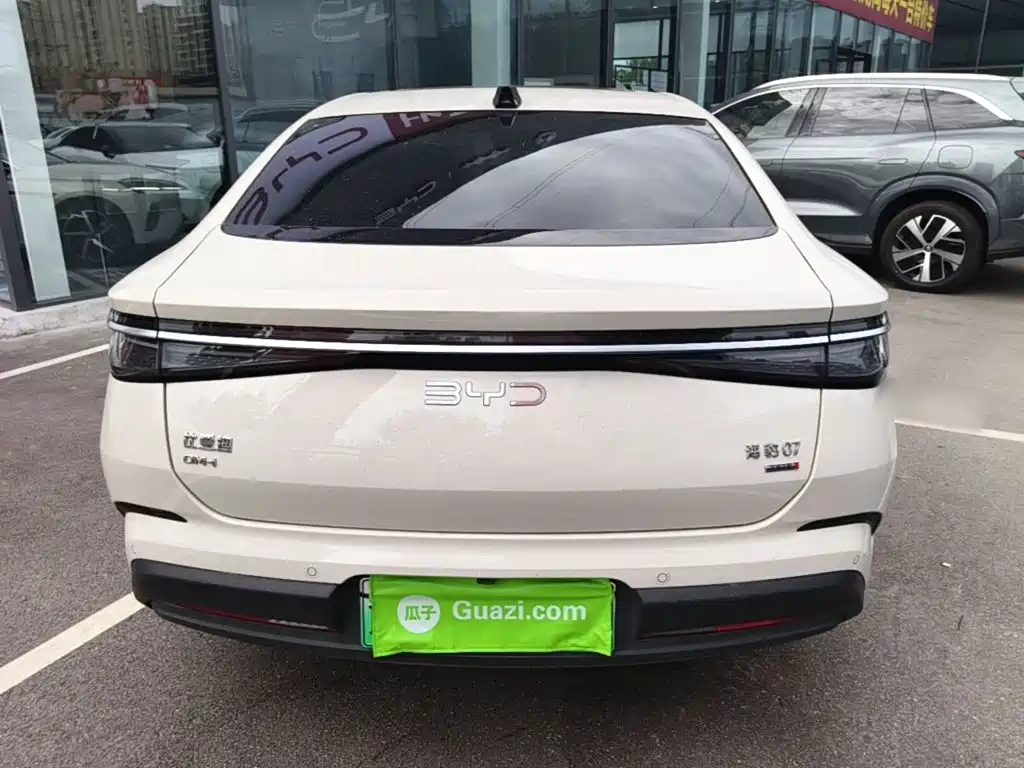 BYD Seal 07 DM-i — миниатюра 6