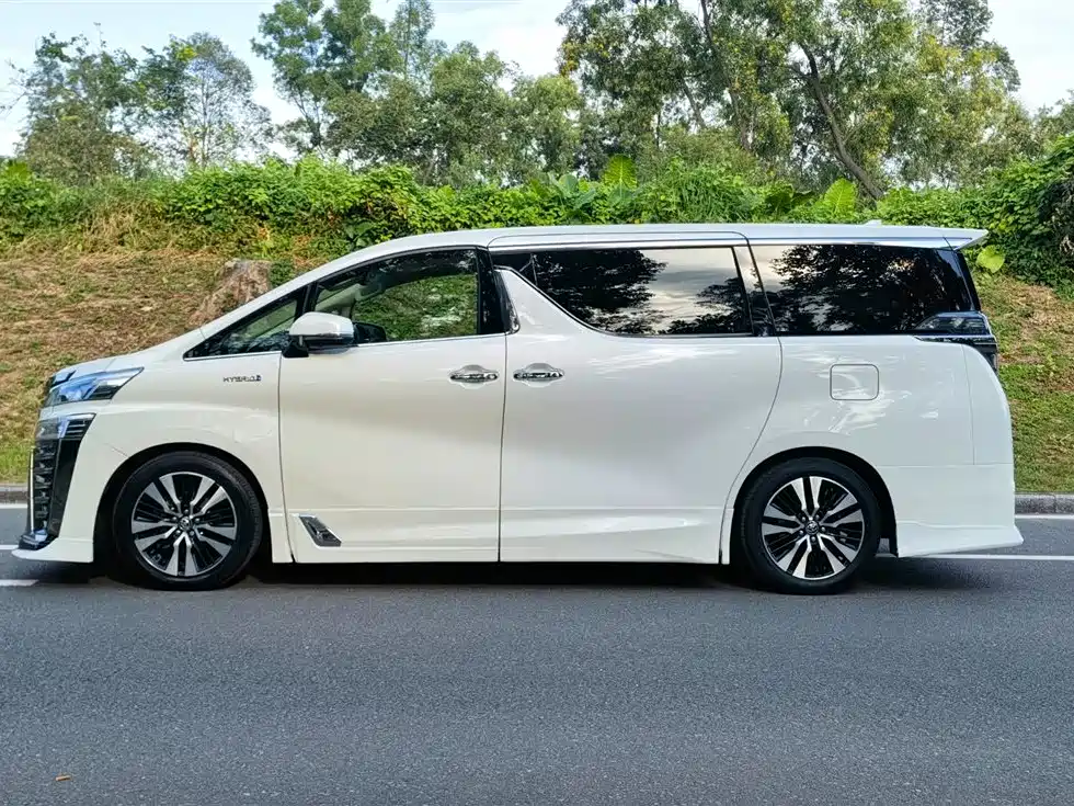 TOYOTA WILFA