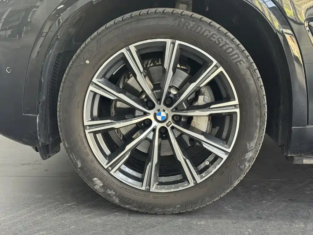 BMW X5 2020 xDrive30i M Sport