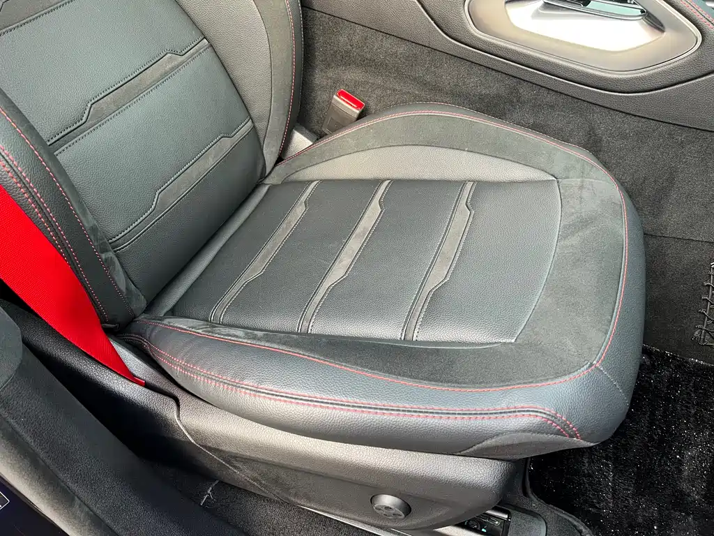 MERCEDES-BENZ GLE AMG