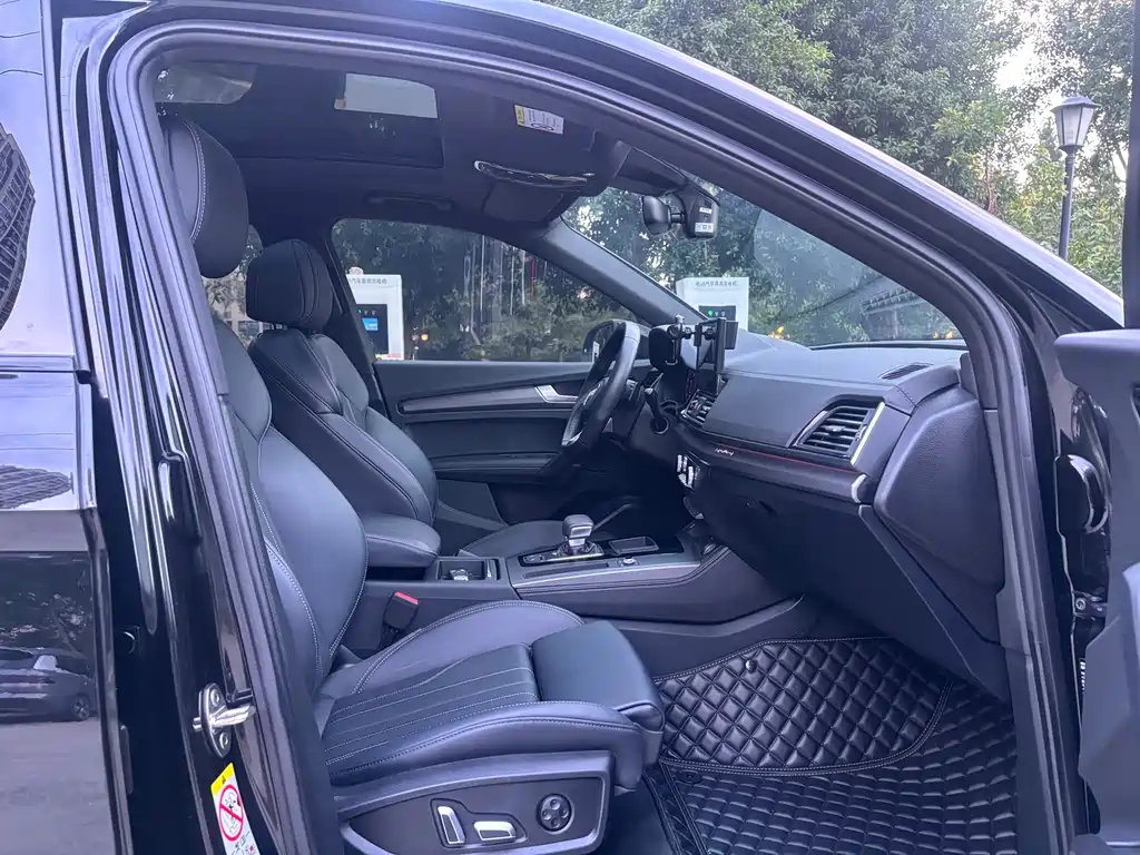 Audi Q5L — миниатюра 8