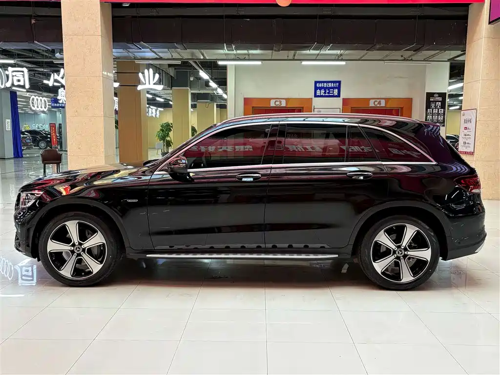 Mercedes-Benz GLC 2022 GLC 300 L 4MATIC