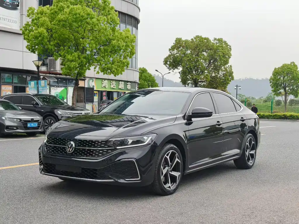 Купить Volkswagen Passat