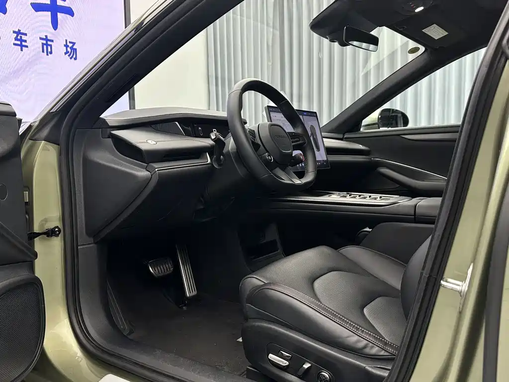 XIAOMI CAR XIAOMI SU7