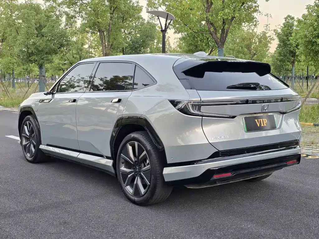 Honda Hiroyo Honda P7 — миниатюра 6