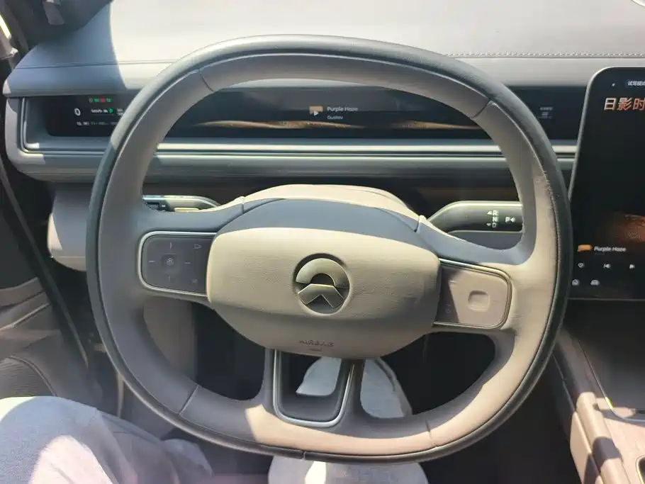 NIO ES8 — миниатюра 15