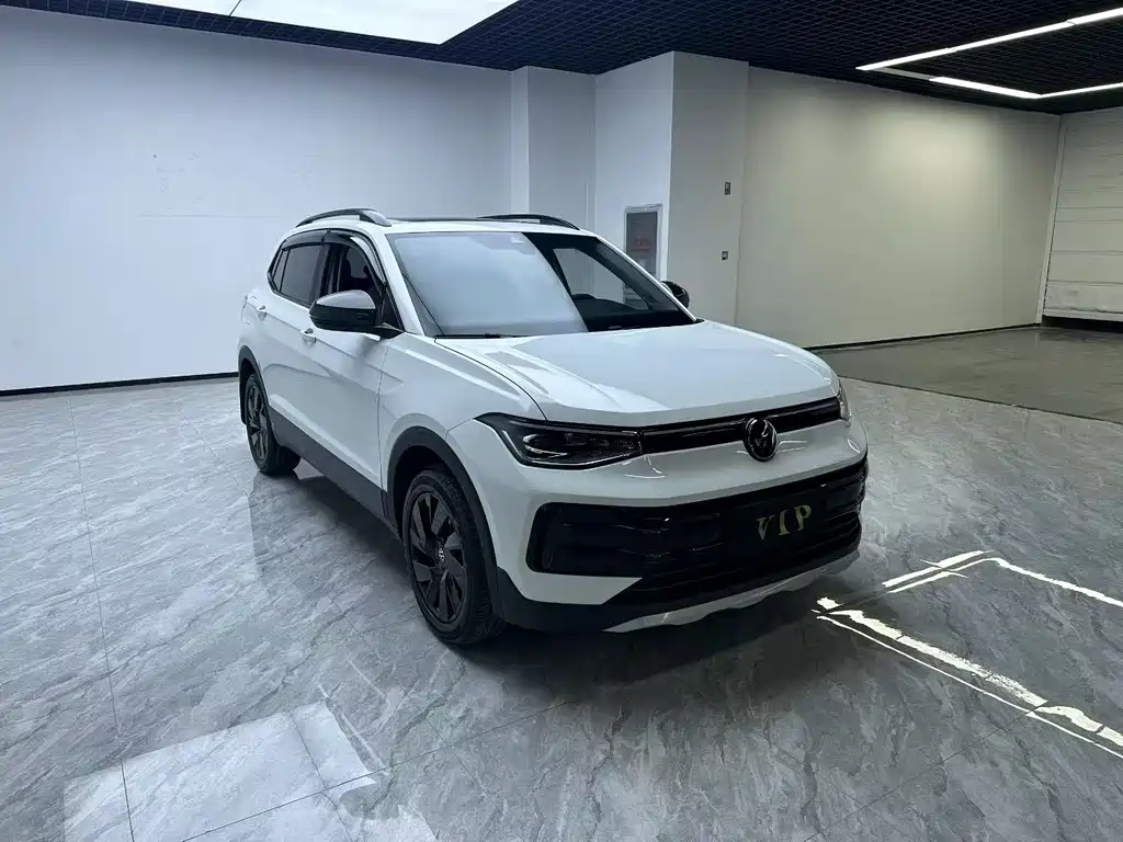 VOLKSWAGEN TUYUE